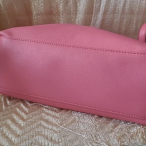 LIZ CLAIBORNE NWOT JESS CARNATION HANDBAG - Picture 5 of 10